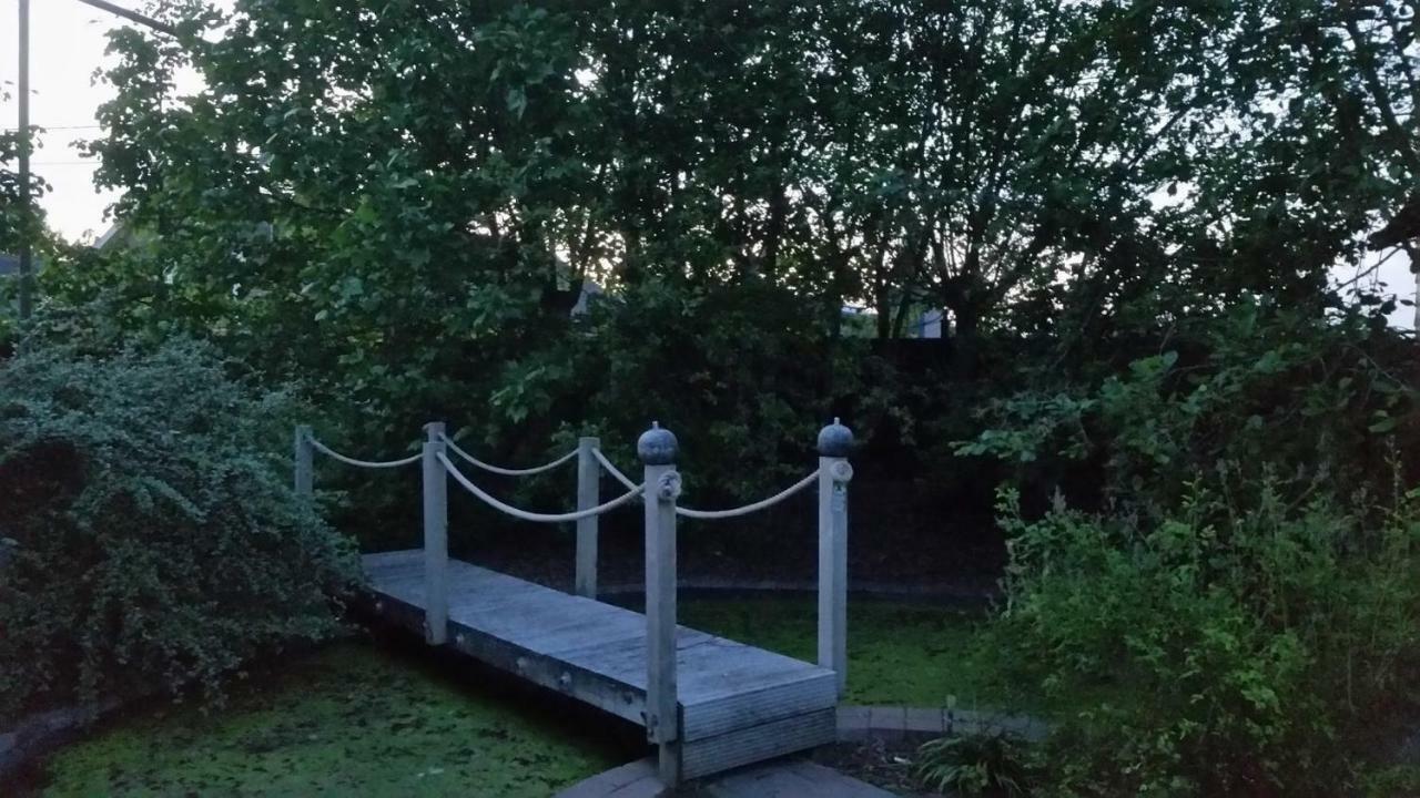 Het Filipijns Slaaphuisje Hooglede Eksteriør bilde